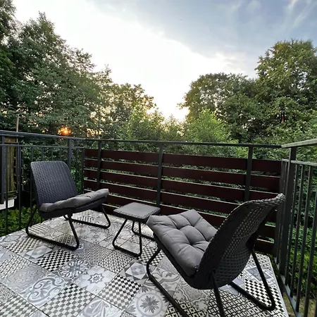 B-b Loft Straconka *